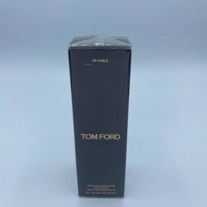 Tom Ford Traceless Perfecting Foundation SPF 15